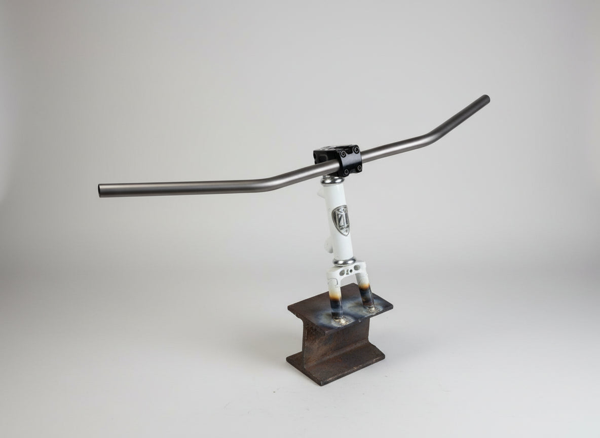 Guidon Doom Bars Professional Drinker Titanium