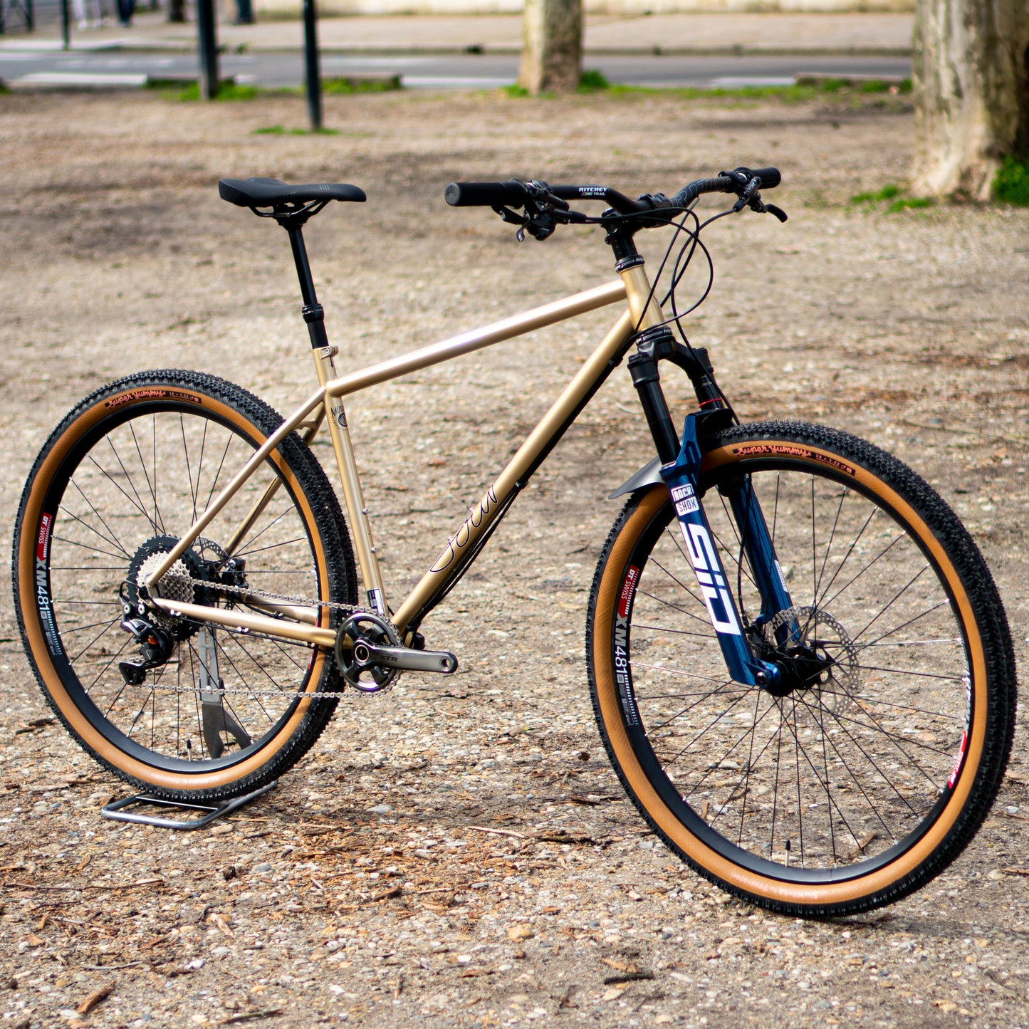 Sour Pasta Party Bolognaise
